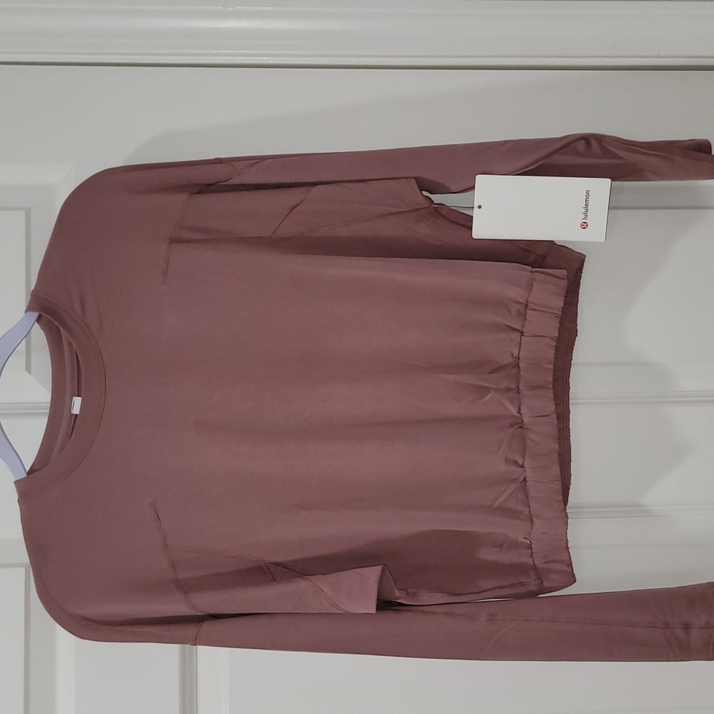 Lululemon drop shoulder long sleeve top